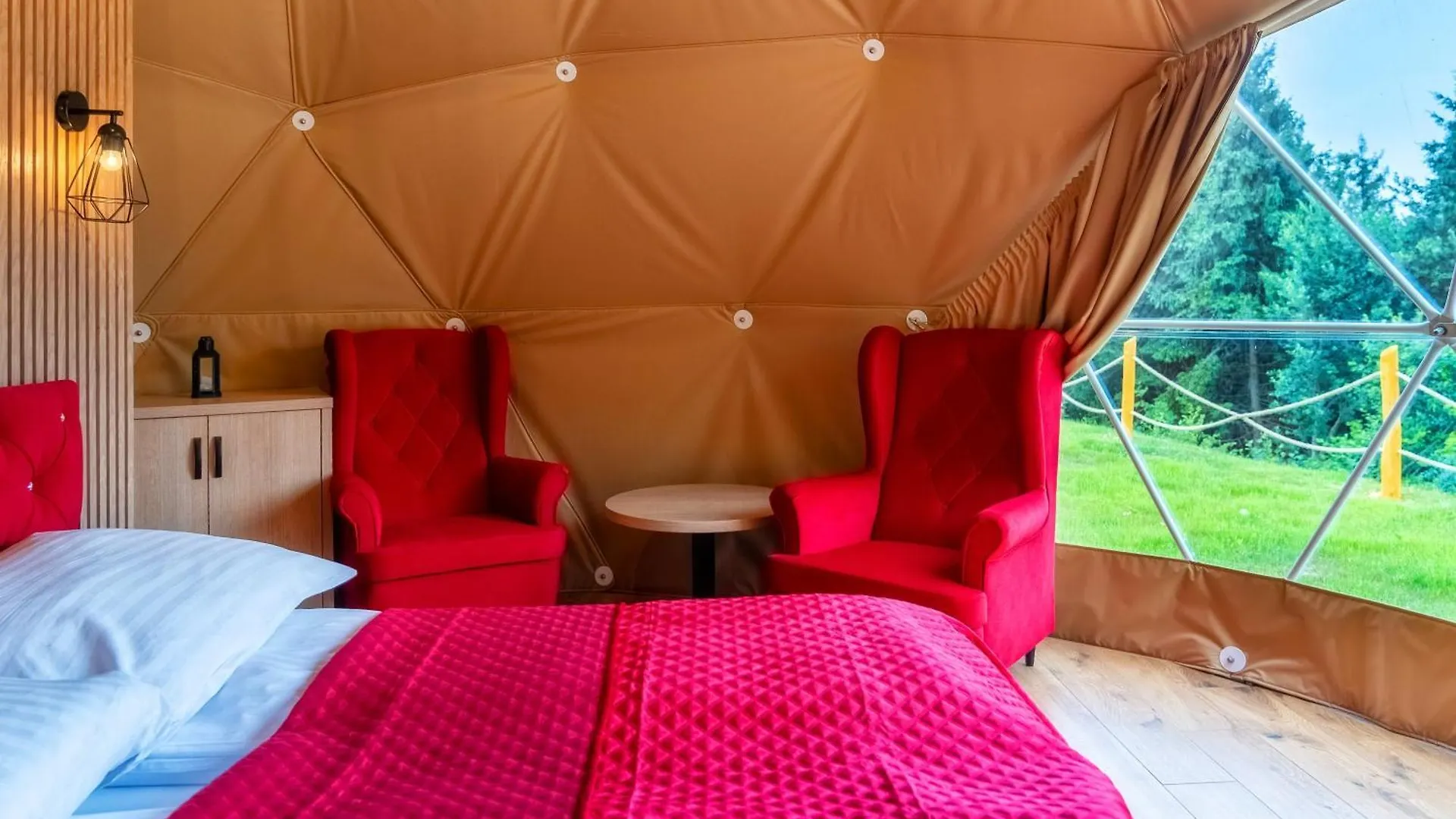 Hotel Diamond Glamp & Jacuzzi Zakopane Luxusní stan