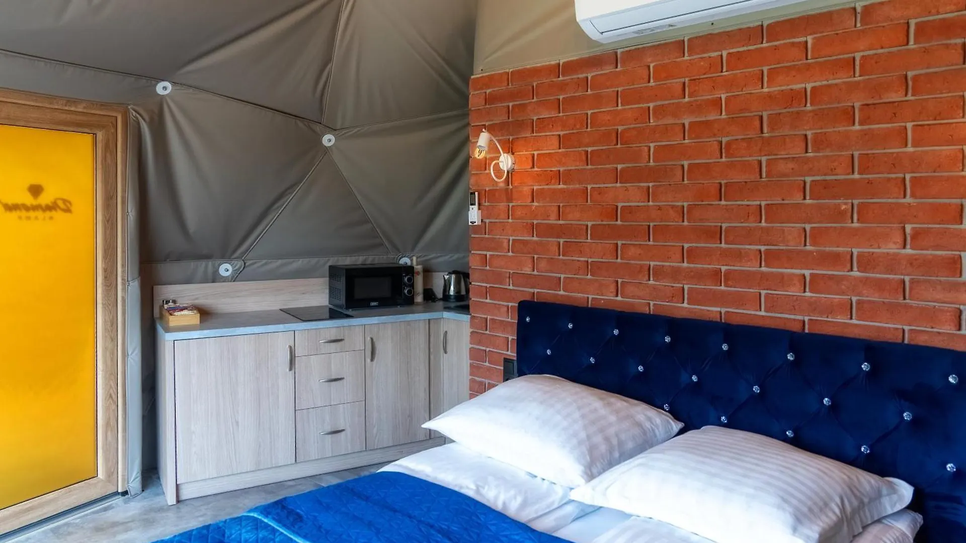 Hotel Diamond Glamp & Jacuzzi Zakopane 0*,