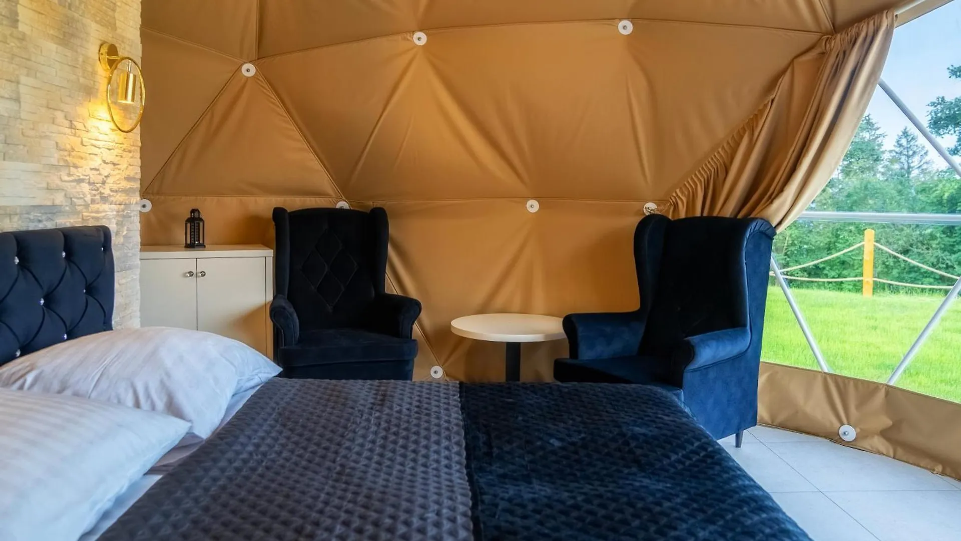Luxusní stan Hotel Diamond Glamp & Jacuzzi Zakopane