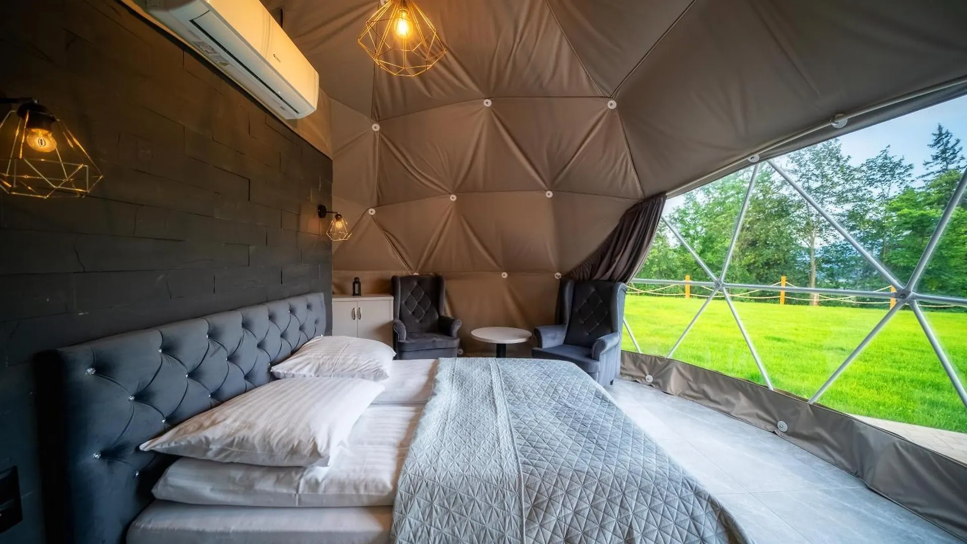 Hotel Diamond Glamp & Jacuzzi Zakopane 0*,