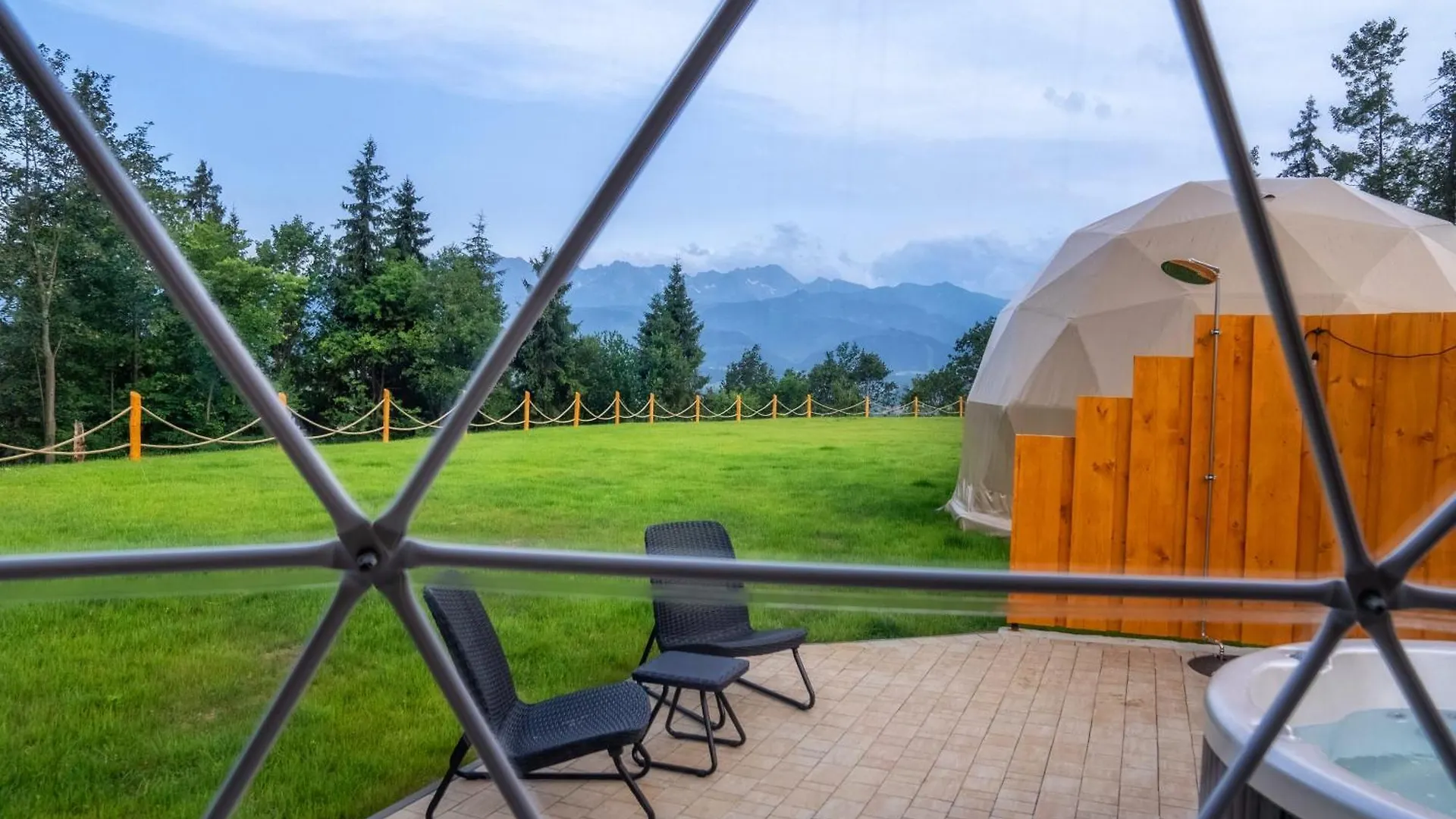 Luxusní stan Hotel Diamond Glamp & Jacuzzi Zakopane Polsko