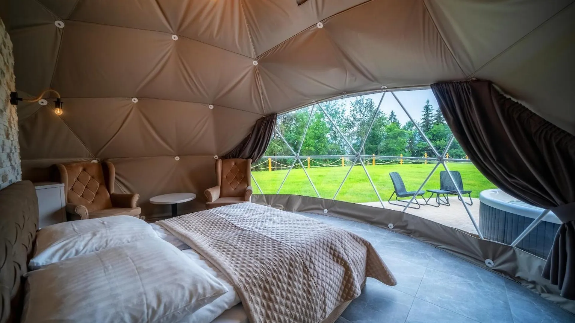 Hotel Diamond Glamp & Jacuzzi Zakopane Luxusní stan