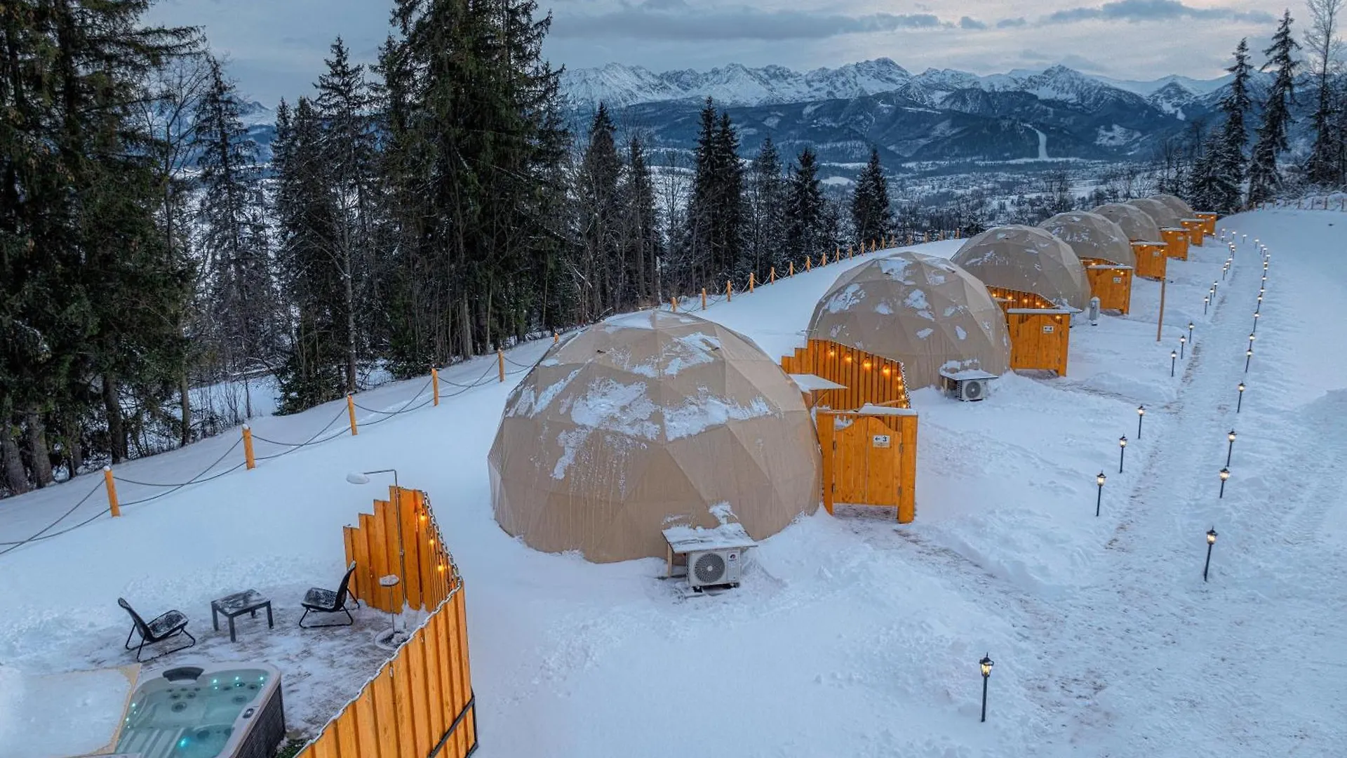 Luxusní stan Hotel Diamond Glamp & Jacuzzi Zakopane
