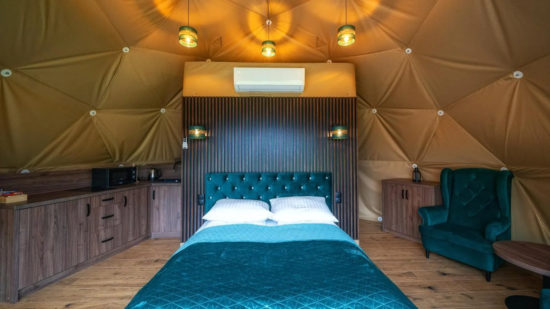 Luxussátor Diamond Glamp & Jacuzzi Hotel Zakopane Lengyelország